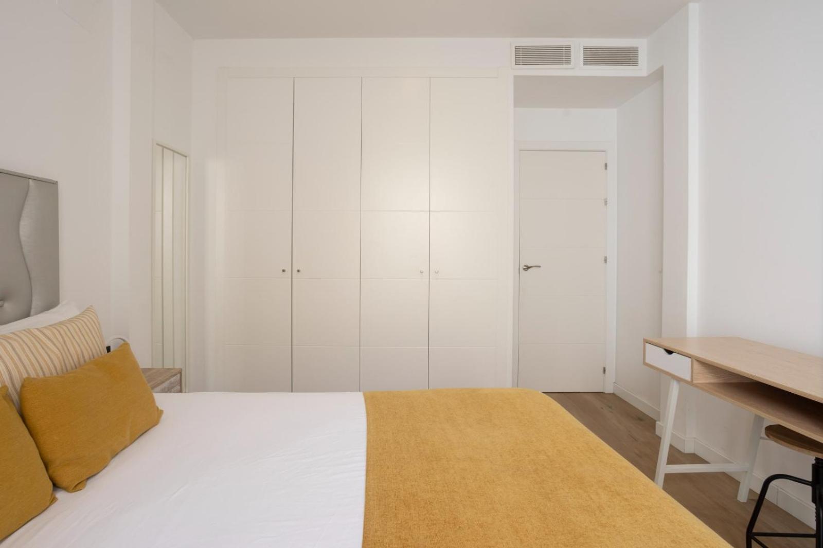 Private & Pool Goyeneta Sevilla Urban Apartment Ngoại thất bức ảnh